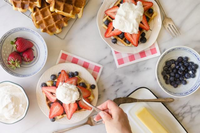 รูปภาพ:https://pioneerwoman.files.wordpress.com/2017/06/red-white-and-blue-waffles-01.jpg?w=780&h=520