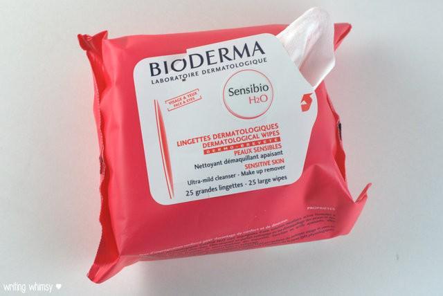 รูปภาพ:http://www.writingwhimsy.com/wp-content/uploads/2014/12/Bioderma-Sensibo-H20-Micellar-Water-and-Wipes-2.jpg