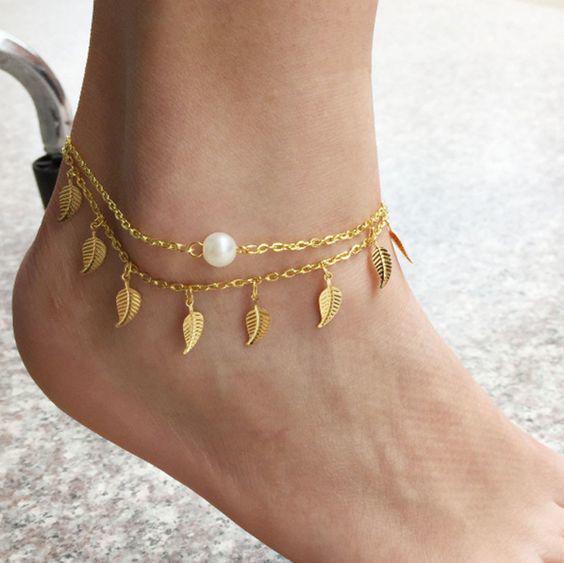 รูปภาพ:http://i.styleoholic.com/2017/05/16-leaf-and-pearl-gold-chain-anklets.jpg