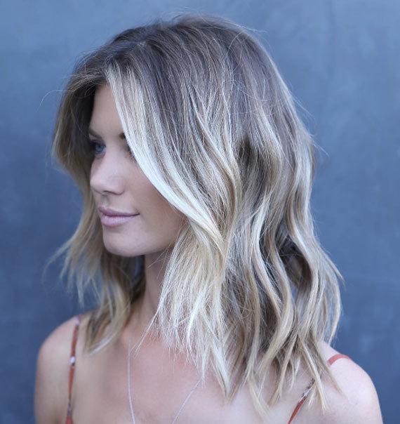 รูปภาพ:http://styleskinner.com/wp-content/uploads/2017/07/680-icy-blonde-balayage.jpg