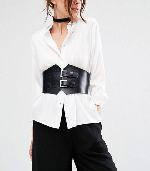 รูปภาพ:http://i.styleoholic.com/2017/04/With-white-shirt-and-black-wide-leg-pants.jpg