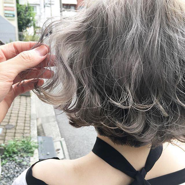 รูปภาพ:https://www.instagram.com/p/BXnI1i3loWp/?taken-by=shachu_hair