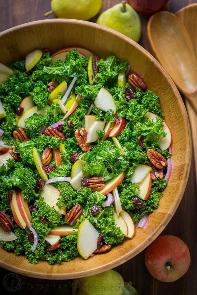 รูปภาพ:http://natashaskitchen.com/wp-content/uploads/2016/11/Kale-Salad-Recipe-with-Honey-Lemon-Dressing-6.jpg