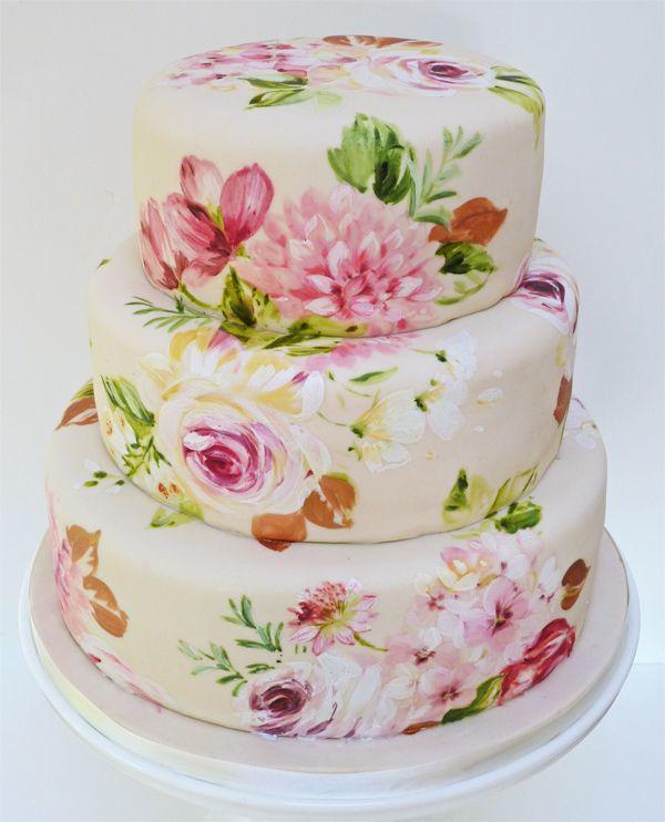 รูปภาพ:http://www.deerpearlflowers.com/wp-content/uploads/2015/05/Exquisite-Painted-wedding-cake.jpg