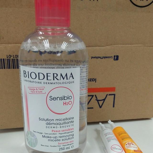 ตัวอย่าง ภาพหน้าปก:แกะกล่องสั่งซื้อ Bioderma จาก Lazada แล้วได้อะไรบ้างไปดูกัน!!
