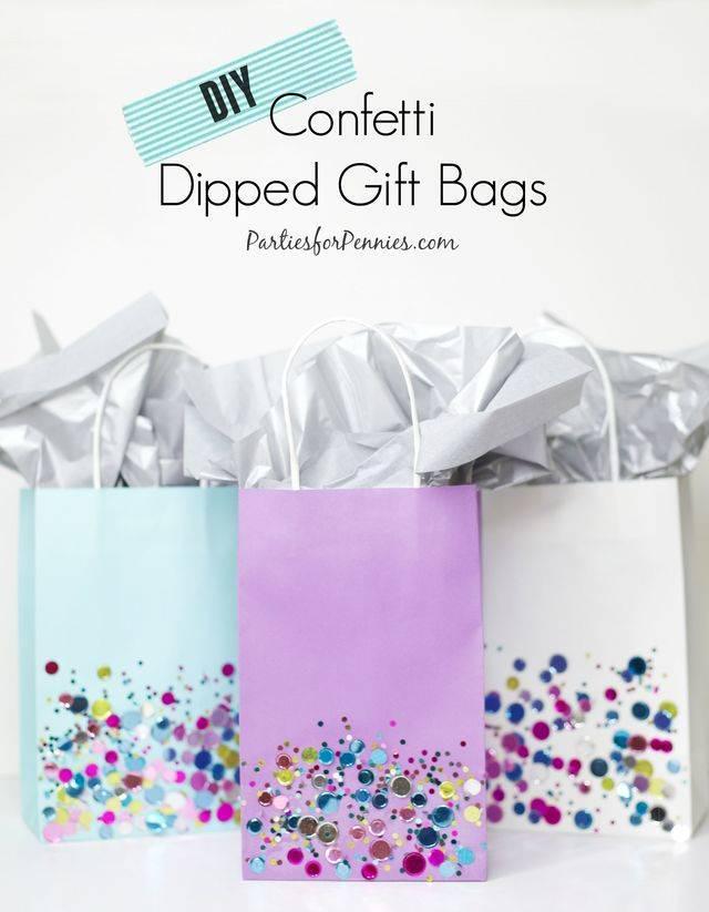 รูปภาพ:http://partiesforpennies.com/wp-content/uploads/2015/08/Confetti-Dipped-Gift-Bags-Main.jpg