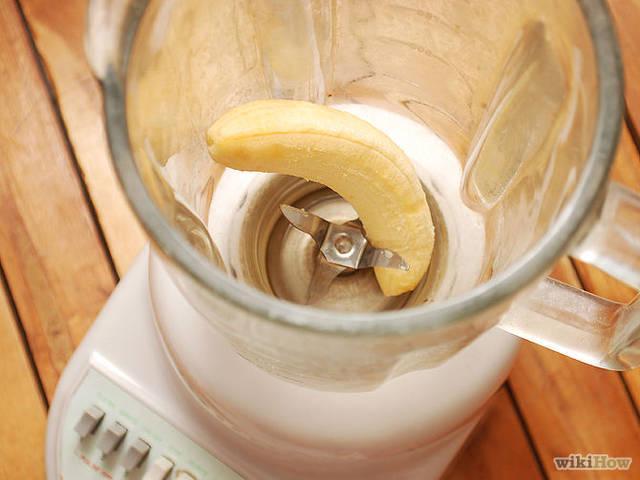 รูปภาพ:http://pad3.whstatic.com/images/thumb/3/3e/Make-a-Chocolate-Banana-Milkshake-Step-2-Version-2.jpg/670px-Make-a-Chocolate-Banana-Milkshake-Step-2-Version-2.jpg