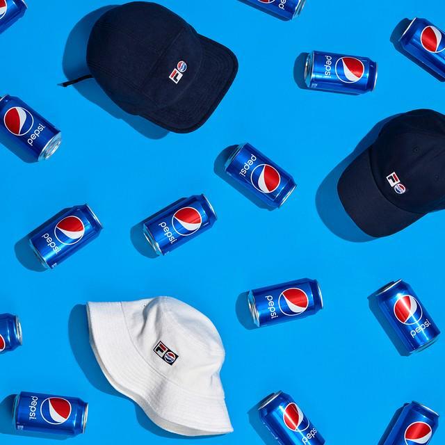 ภาพประกอบบทความ ส่อง 'F/W new collection Fila X Pepsi' คอลเลคชั่นใหม่ เพิ่มความชิคให้คูลกว่าเดิม 