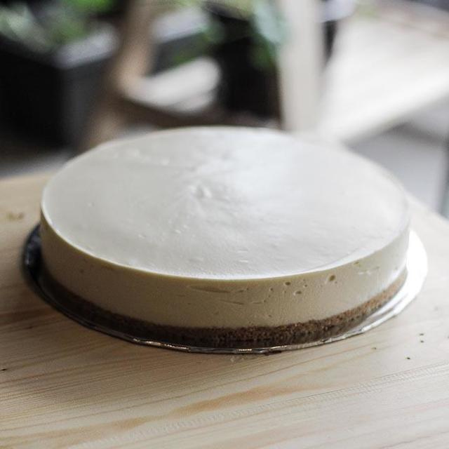 ตัวอย่าง ภาพหน้าปก:Tofu Rare Cheesecake ชีสเค้กเต้าหู้สูตรไขมันต่ำ อร่อยฟินกินได้บ่อย