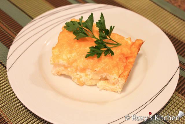 รูปภาพ:http://roxyskitchen.com/wp-content/uploads/2012/05/Baked-Potatoes-with-Cheese-Sour-Cream-17.jpg