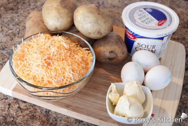 รูปภาพ:http://roxyskitchen.com/wp-content/uploads/2012/05/Baked-Potatoes-with-Cheese-Sour-Cream-1.jpg