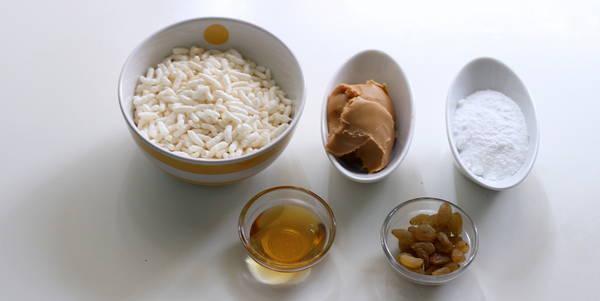 รูปภาพ:http://img.werecipes.com/wp/wp-content/uploads/2015/03/puffed-rice-peanut-butter-balls-ingredients.jpg