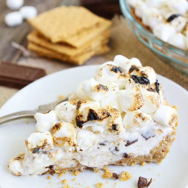 ตัวอย่าง ภาพหน้าปก:วิธีทำ S’mores Ice Cream Pie ทำง่ายอร่อยฟิน