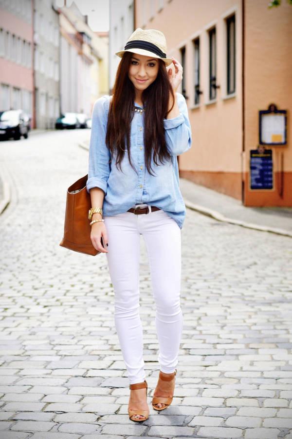 รูปภาพ:http://www.flirtingwithfashionblog.com/2013/05/white-skinny-jeans-and-bleached-denim.html