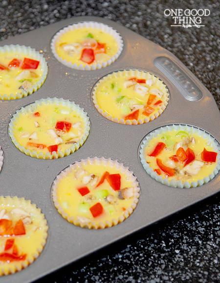 รูปภาพ:http://www.onegoodthingbyjillee.com/wp-content/uploads/2013/08/omelet-muffins-5.jpg