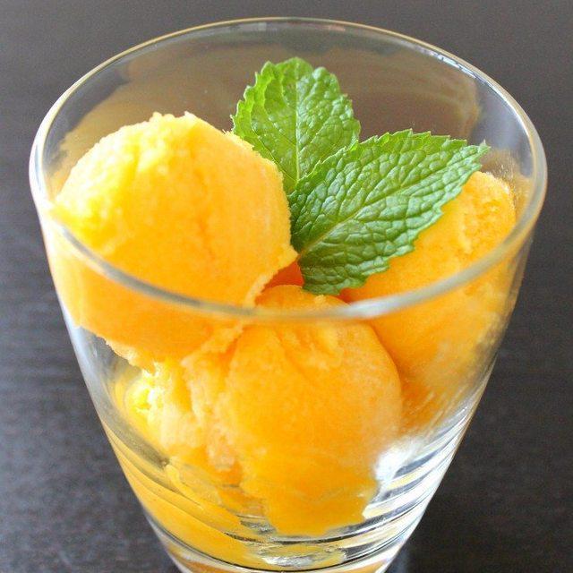 ตัวอย่าง ภาพหน้าปก:Mango Pineapple Sorbet เมนูไอศกรีมเชอร์เบทรสหวานอมเปรี้ยว ไม่อ้วนแน่รับรอง!