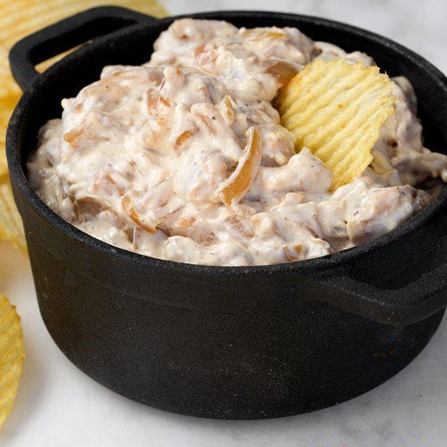 ตัวอย่าง ภาพหน้าปก:French Onion Dip สูตรซอสดิปหอมใหญ่ อร่อยเริ่ดเกินห้ามใจ ใครๆ ก็อยากลิ้มลอง