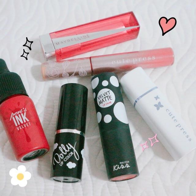 ภาพประกอบบทความ 🍑 REVIEW : lipstick ที่สามารถทาไปมหาลัย & โรงเรียนได้ สวยง่ายๆ ปังแต่ไม่โป๊ะ 🍑