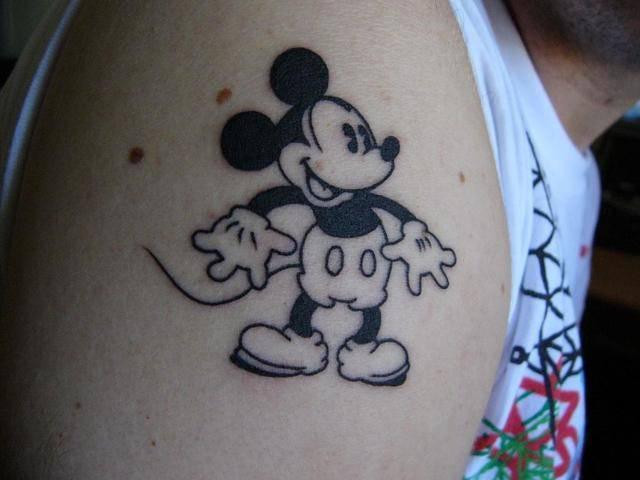 รูปภาพ:http://img23.fansshare.com/tattoo/fingers/disney-tattoo-1275796168.jpg