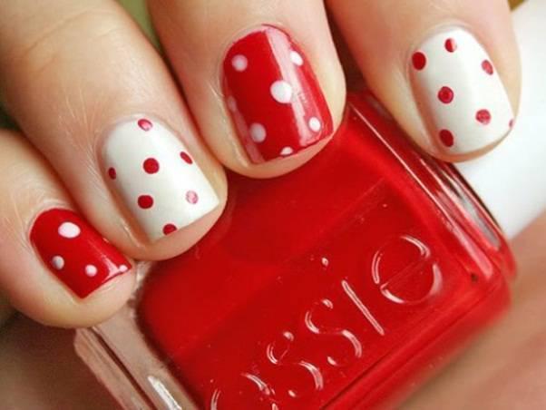 รูปภาพ:http://stuffpoint.com/nails/image/226420-nails-cute-polka-dot-nail-art.jpg