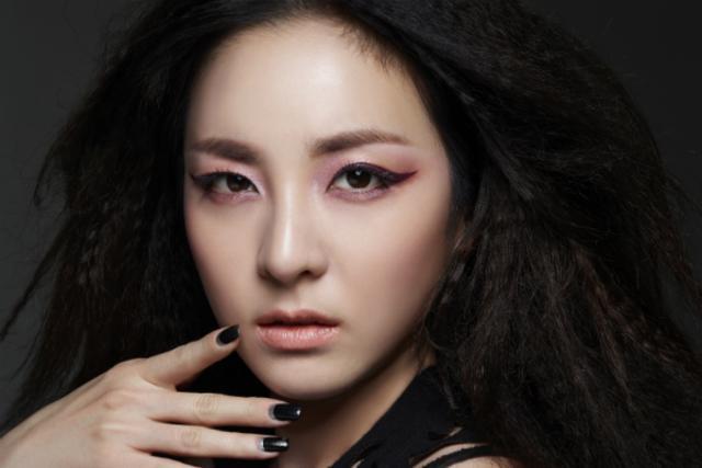 รูปภาพ:http://www.herworldplus.com/sites/default/files/clio%20dara%20600.jpg