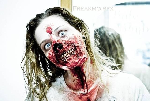 รูปภาพ:http://www.everydaykiss.com/wp-content/uploads/2013/05/11-zombie-makeup.jpg