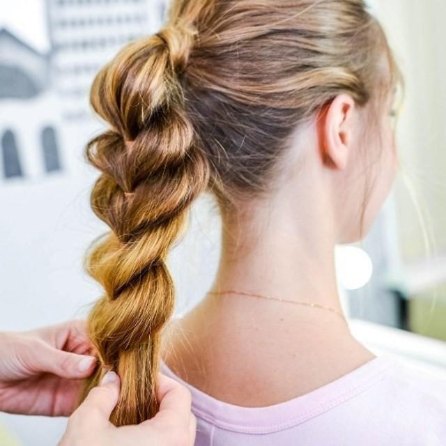 ตัวอย่าง ภาพหน้าปก:สอนถักเปีย Pull Through Braid ง่ายๆ ใน 6 Step วัยรุ่นต้องลอง!!! #ทำตามขั้นตอนได้เลยค่ะซิส