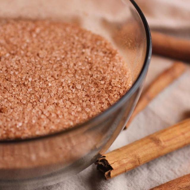 ตัวอย่าง ภาพหน้าปก:Cinnamon Sugar สูตรน้ำตาลอบเชย หวานๆ หอมๆ ความฟินถึงใจฉบับโฮมเมด