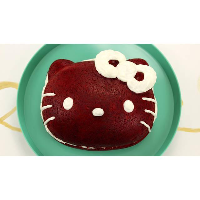 ตัวอย่าง ภาพหน้าปก:สูตร เค้ก 'Hello Kitty Red Velvet' เนื้อนุ่มดุจกำมะหยี่