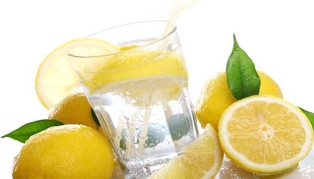 รูปภาพ:http://www.lemonwaterguide.com/wp-content/uploads/2015/02/Lemon-Water-Diet.jpg