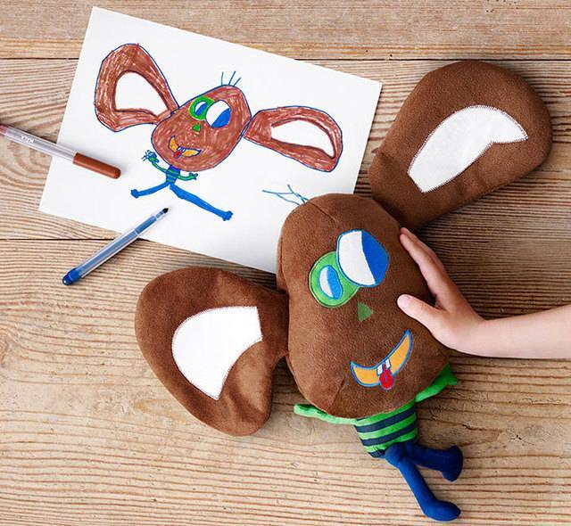 รูปภาพ:http://static.boredpanda.com/blog/wp-content/uploads/2015/10/kids-drawings-turned-into-plushies-soft-toys-education-ikea-56.jpg