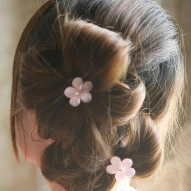 ภาพประกอบบทความ ทรงผมรูปดอกไม้ น่ารัก สไตล์หวาน 'Double Bun Flower Hairstyle'