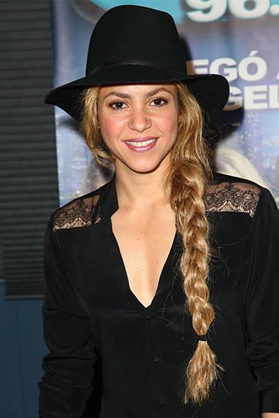 รูปภาพ:http://www.prettydesigns.com/wp-content/uploads/2014/12/Shakira.jpg