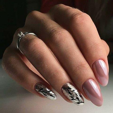 รูปภาพ:https://www.instagram.com/p/BheuQ4jgzqX/?taken-by=manicure__ideas