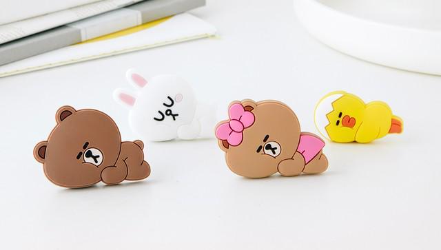 รูปภาพ:https://ssl.pstatic.net/linefriends/wp-content/uploads/2018/04/pc-banner-magnet10-3.jpg