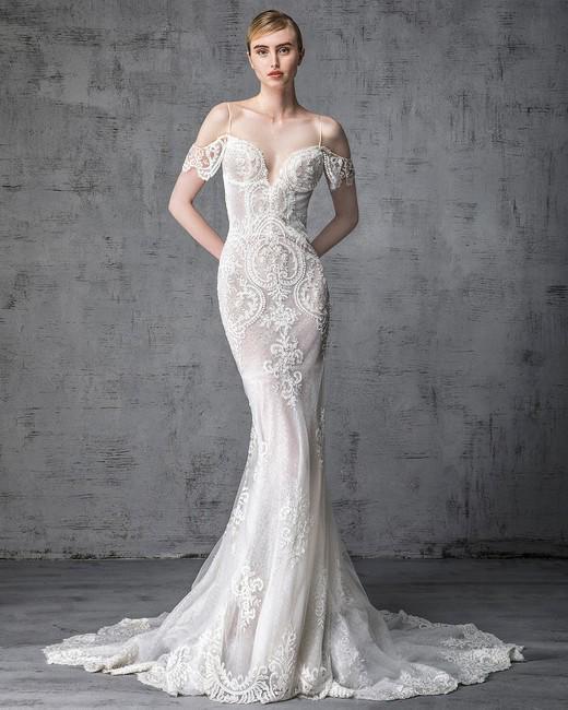 รูปภาพ:https://assets.marthastewartweddings.com/styles/wmax-520/d48/victoria-kyriakides-wedding-dress-spring-2019-10/victoria-kyriakides-wedding-dress-spring-2019-10_vert.jpg