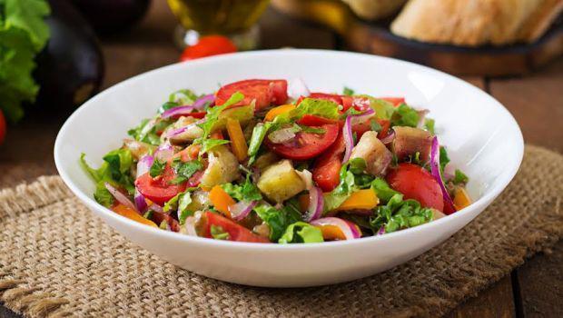 รูปภาพ:https://www.ndtv.com/cooks/images/mixed.vegetables.salad.jpg