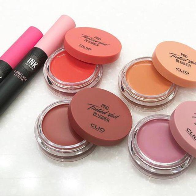 ภาพประกอบบทความ บลัชออนออกใหม่ 'Clio Pro Tinted Veil Blusher' มี 6 สี งานแก้มต้องมี ปล่อยซีดไม่ได้!