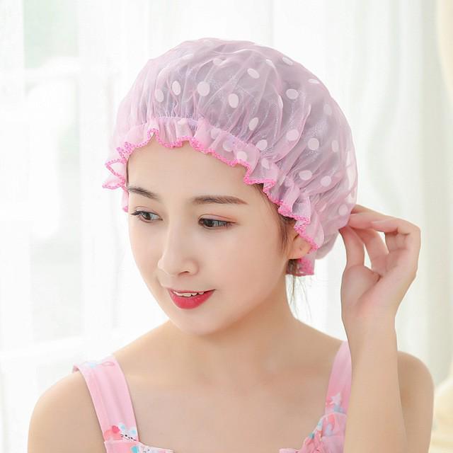 รูปภาพ:https://ae01.alicdn.com/kf/HTB1aULVmVuWBuNjSszbq6AS7FXaR/1-PC-South-Korean-fashion-and-lovely-bath-cap-Adult-woman-double-wave-point-shower-cap.jpg_640x640.jpg
