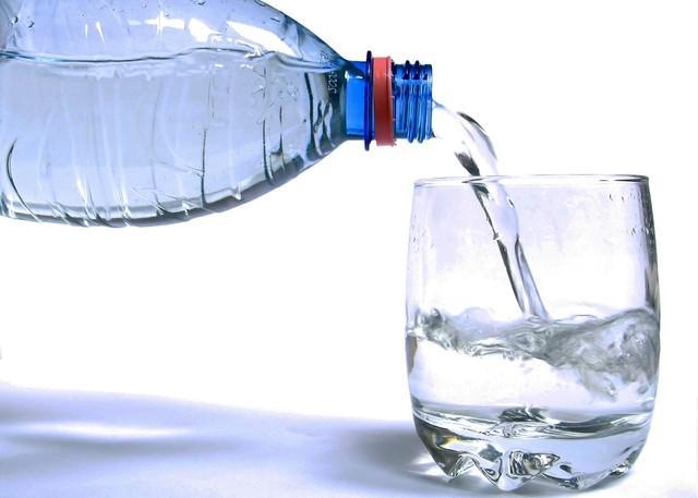รูปภาพ:http://www.samuitimes.com/wp-content/uploads/2015/07/drinking-water.jpg
