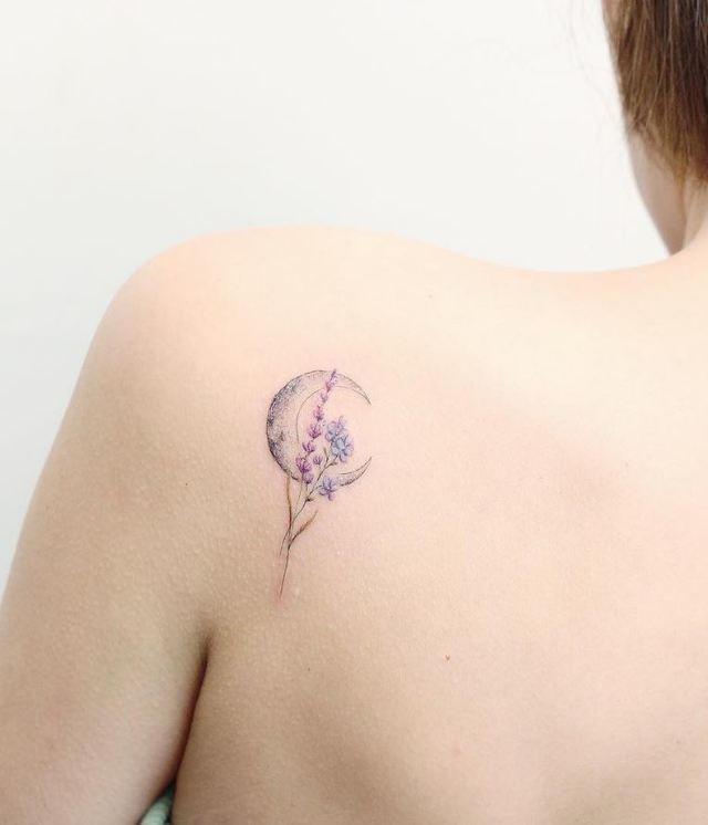 รูปภาพ:https://www.gameofspoons.com/wp-content/uploads/2018/01/40-Stylish-Tattoos-by-Awesome-Tattoo-Artist-Mini-Lau-25.jpg