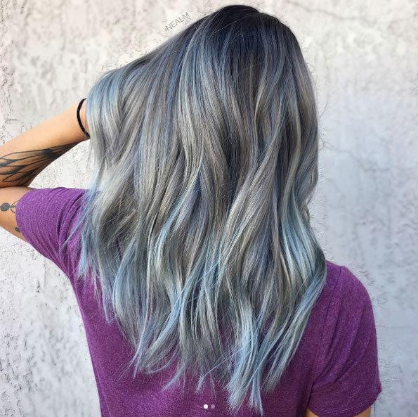 รูปภาพ:http://styleskinner.com/wp-content/uploads/2017/05/360-SILVER-WAVES.jpg