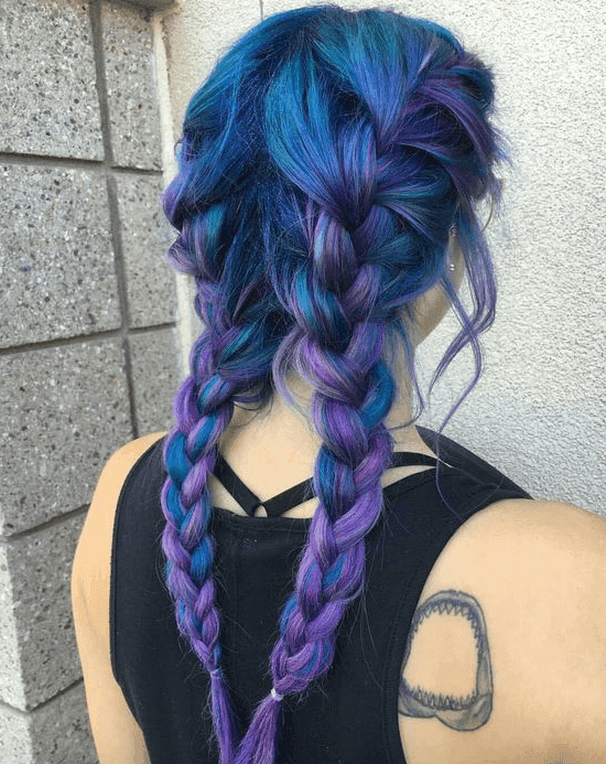 รูปภาพ:https://hairstylehub.com/wp-content/uploads/2017/08/messy-french-braids.png
