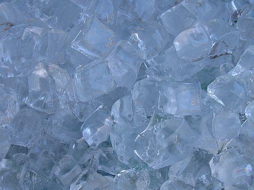 รูปภาพ:https://www.cepolina.com/photo/food/drinks/cold-drink/b/drink-ice-cubes.jpg