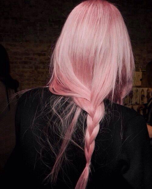 รูปภาพ:http://ninjacosmico.com/wp-content/uploads/2015/06/Soft-Grunge-Dyed-Pastel-Pink-Hairstyle.jpg
