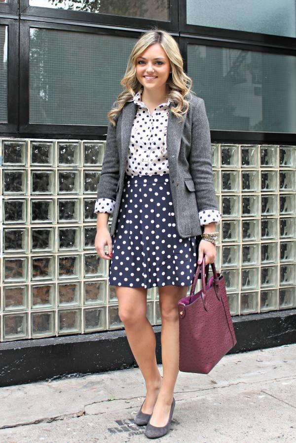 รูปภาพ:http://bowsandsequins.com/wp-content/uploads/2012/10/Polka-Dot-Party-3-600x899.jpg