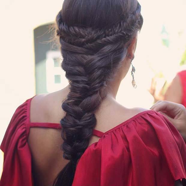 รูปภาพ:https://stayglam.com/wp-content/uploads/2018/02/Beautiful-Multi-Braided-Hair-Idea.jpg