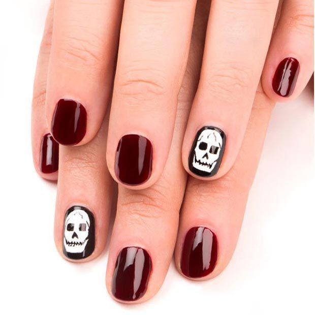 รูปภาพ:https://stayglam.com/wp-content/uploads/2015/01/Red-Wine-Skull-Nail-Design.jpg