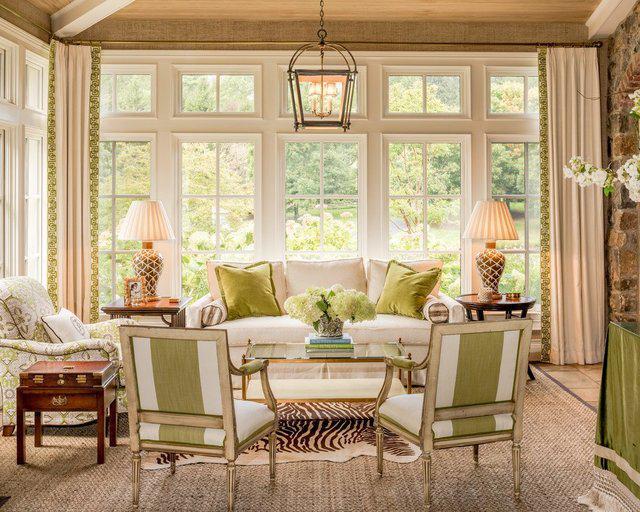 รูปภาพ:http://www.architectureartdesigns.com/wp-content/uploads/2018/06/20-Picturesque-Traditional-Sunroom-Designs-That-Will-Extend-Your-Home-7.jpg