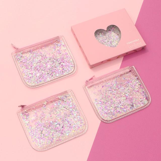 ตัวอย่าง ภาพหน้าปก:กลิตเตอร์หัวใจสไตล์ฟรุ้งฟริ้ง กับ Luvistrue x tonymoly Glitter mini pouch กระเป๋าใส่เหรียญสีชมพู💕✨